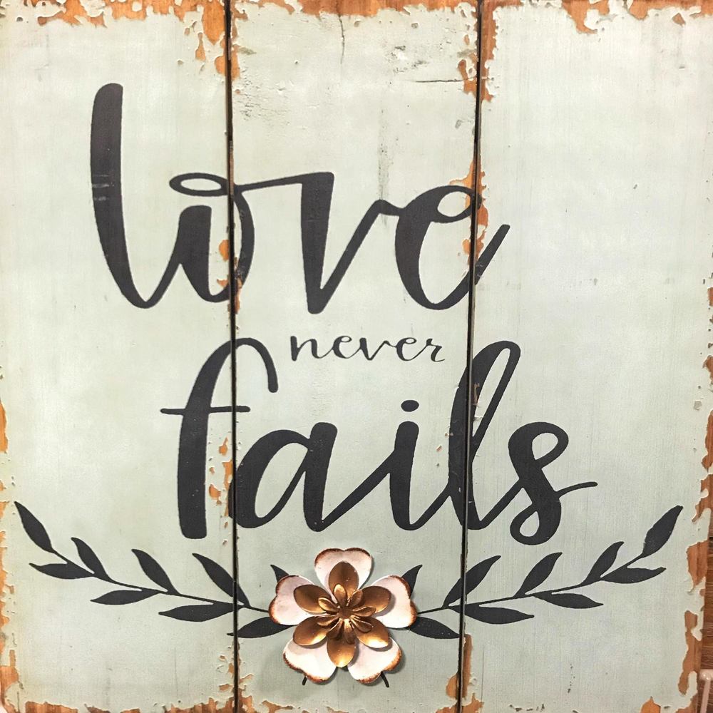 Meet your Posher, Rae